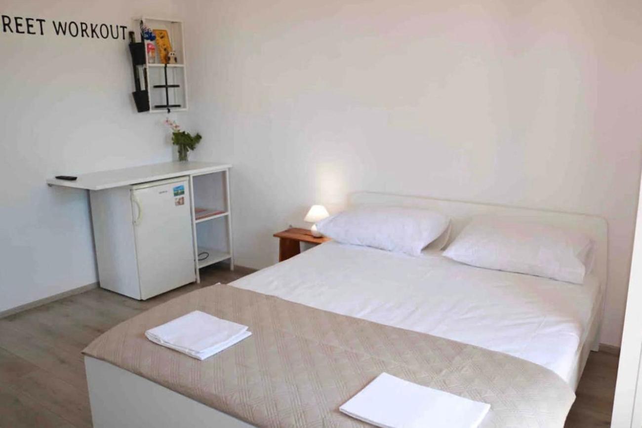Apartments By The Sea Grebastica, Sibenik - 4881 Baselovici Quarto foto